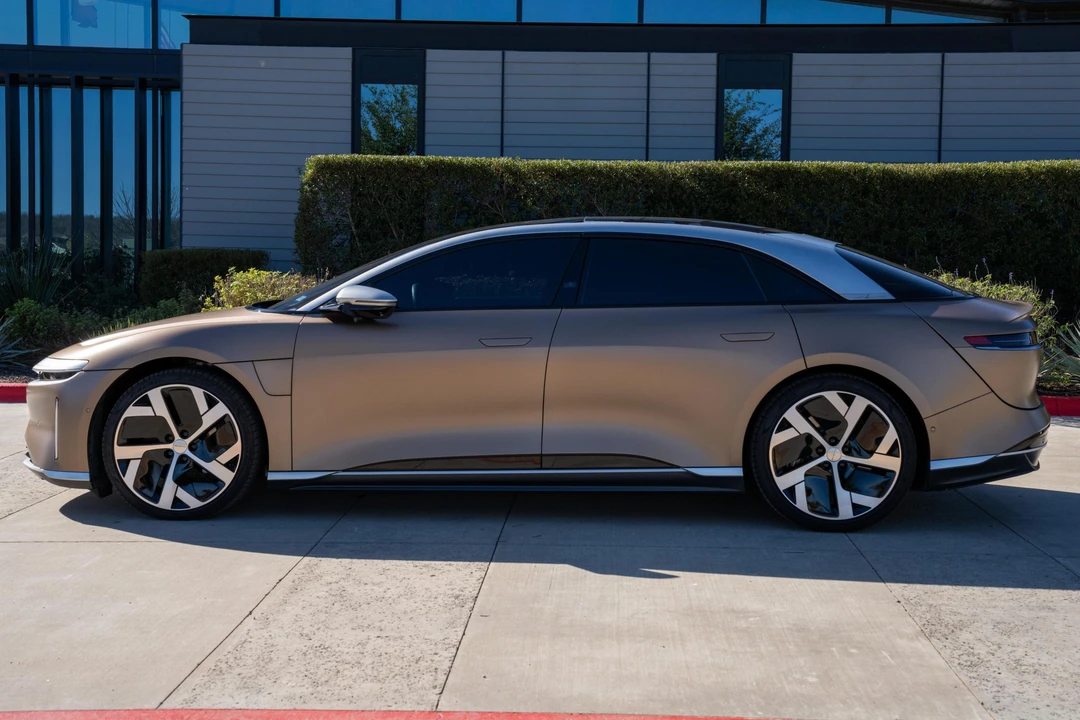 2022 Lucid Air - Image 3 of 31