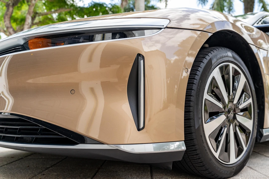 2022 Lucid Air - Image 11 of 31