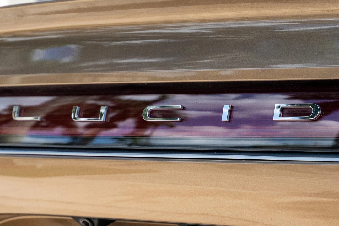 2022 Lucid Air - Image 19 of 31