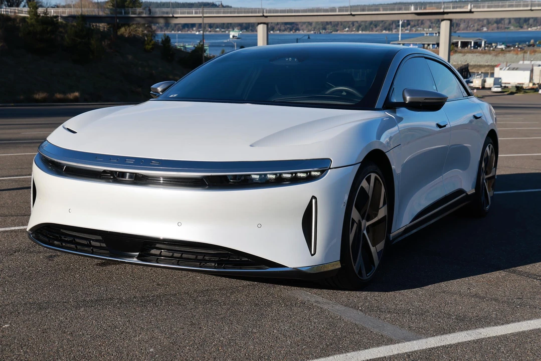 2022 Lucid Air - Image 9 of 31