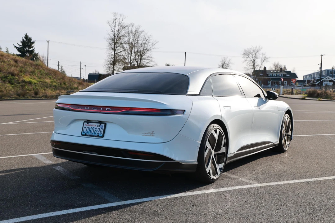 2022 Lucid Air - Image 20 of 31