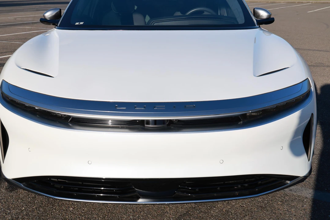 2022 Lucid Air - Image 27 of 31
