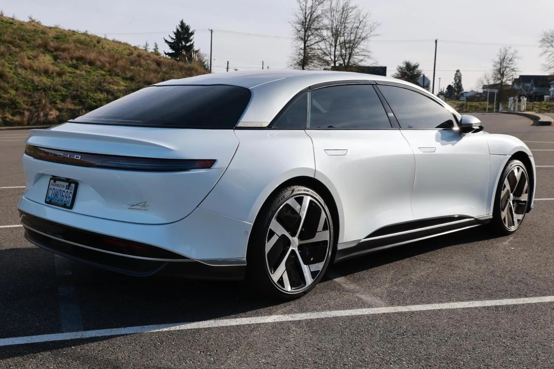 2022 Lucid Air - Image 4 of 31