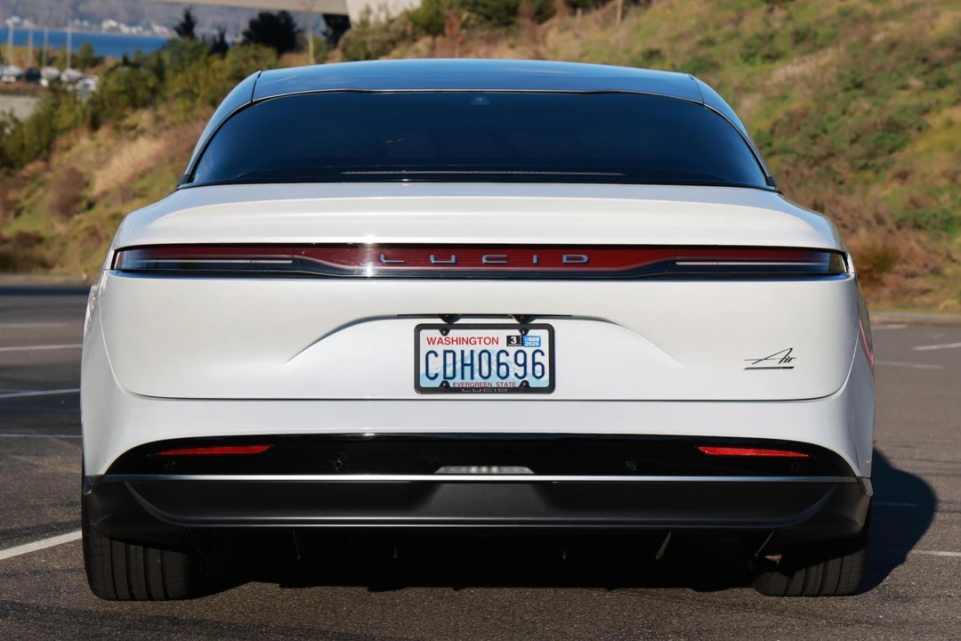 2022 Lucid Air - Image 5 of 31