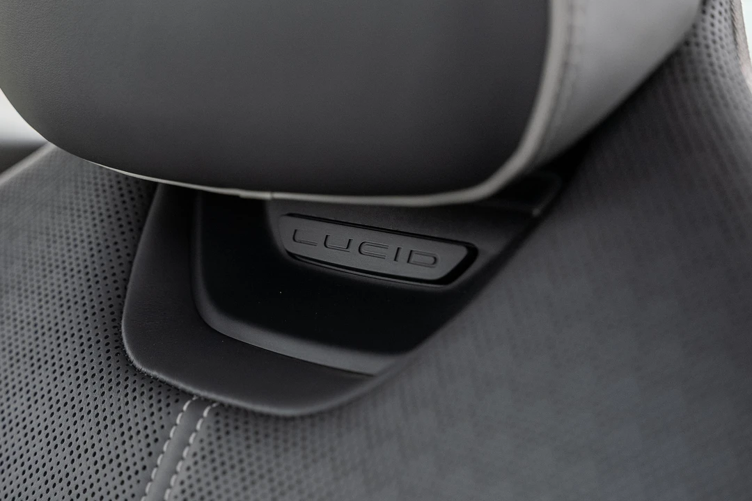 2022 Lucid Air - Image 28 of 31