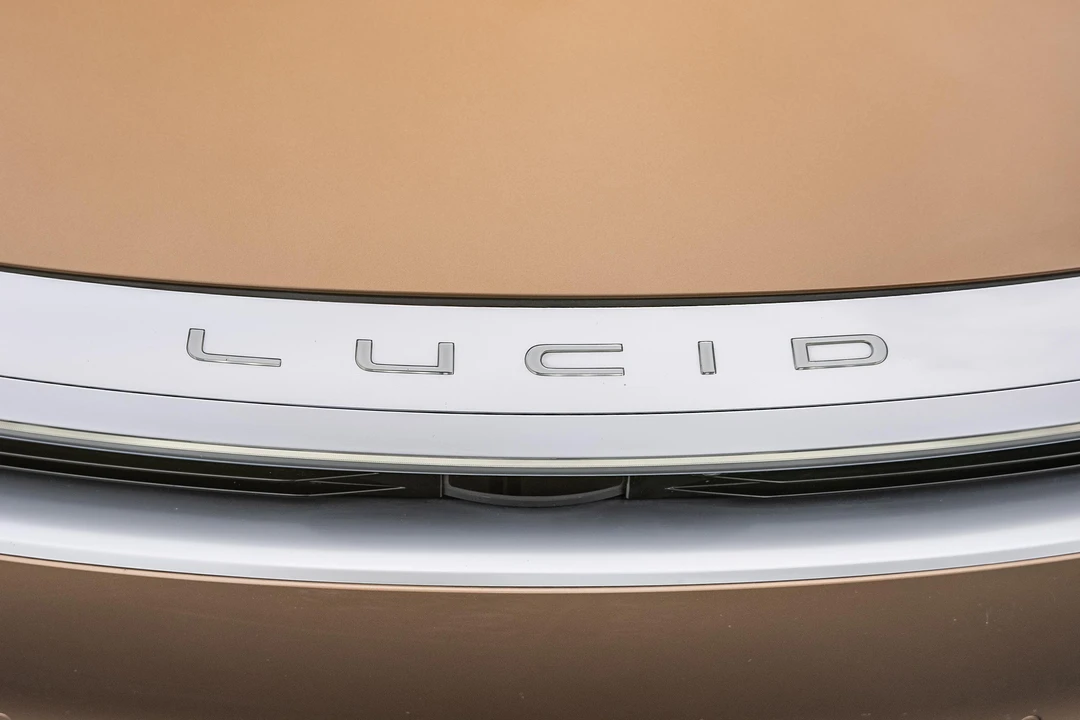 2022 Lucid Air - Image 11 of 31