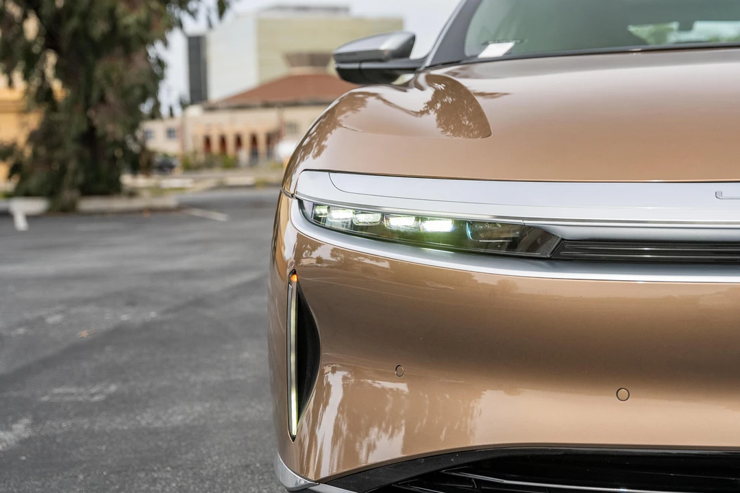 2022 Lucid Air - Image 10 of 31