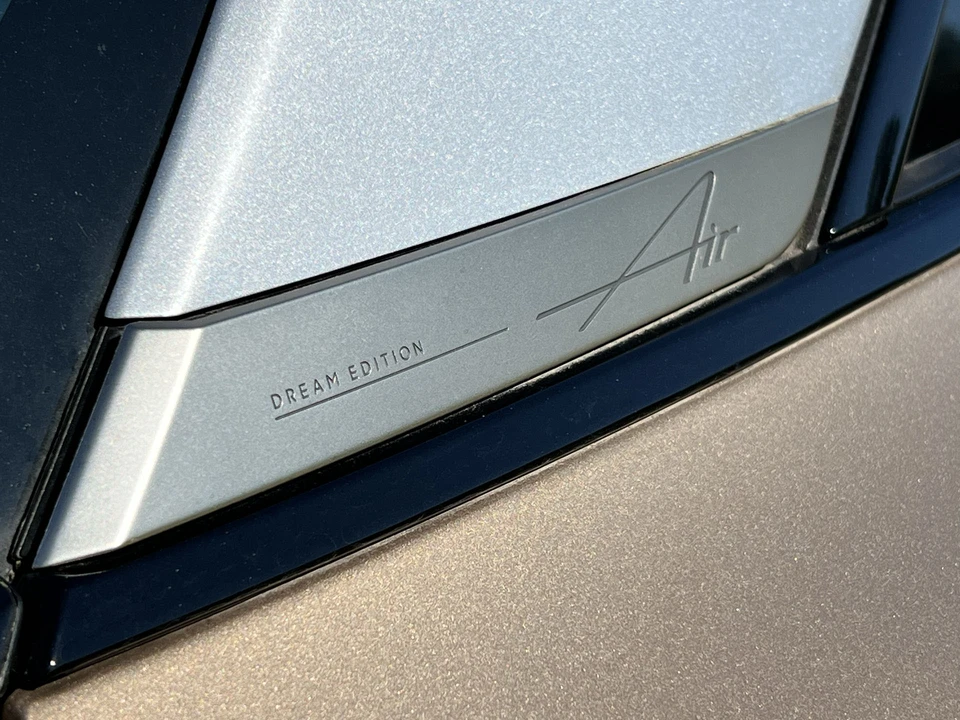 2022 Lucid Air - Image 16 of 31