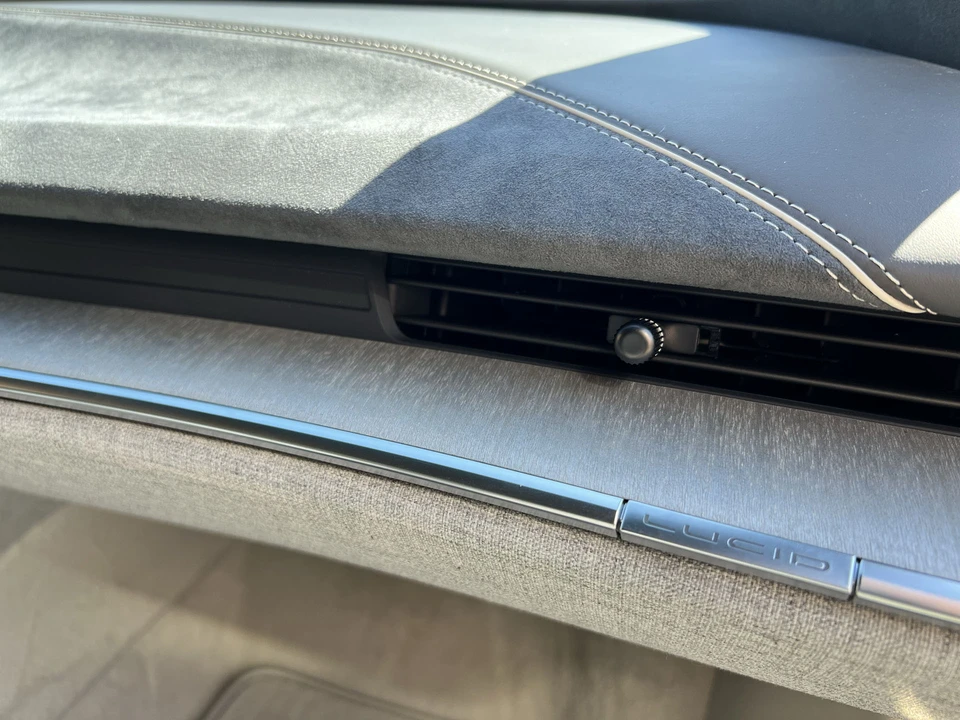 2022 Lucid Air - Image 27 of 31