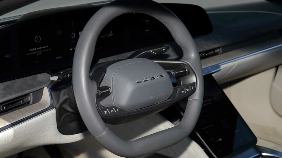 2022 Lucid Air - Image 9 of 19