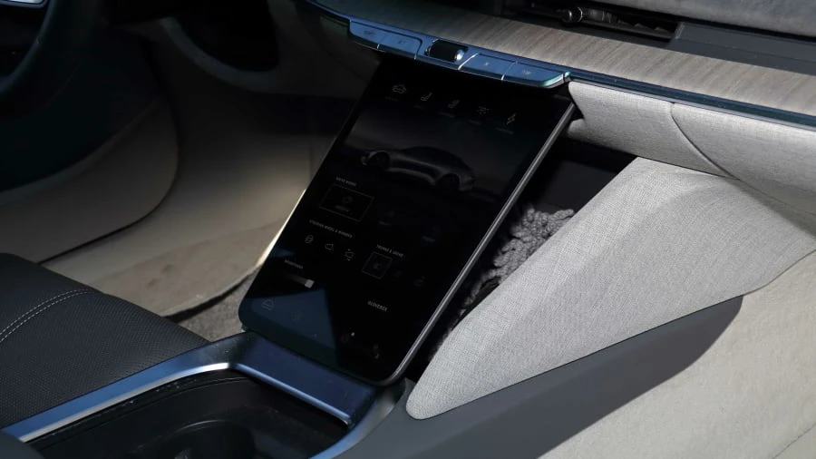2022 Lucid Air - Image 18 of 19
