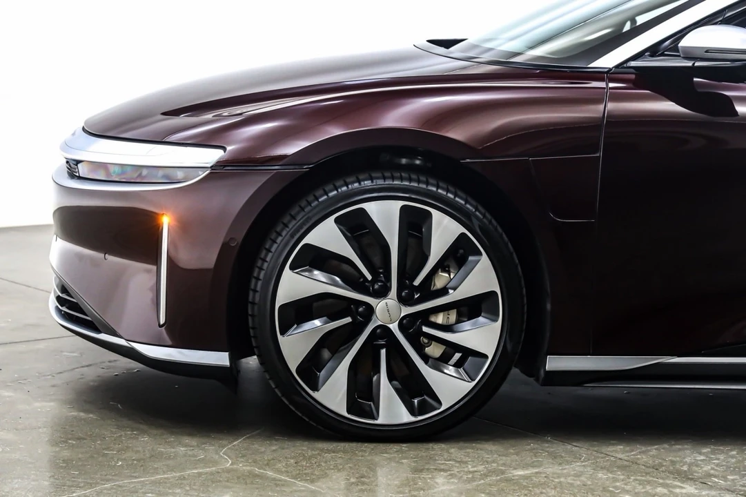 2022 Lucid Air - Image 5 of 14