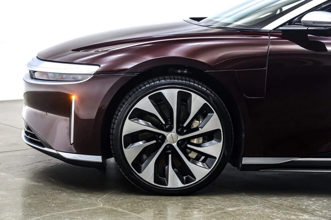 2022 Lucid Air - Image 5 of 14
