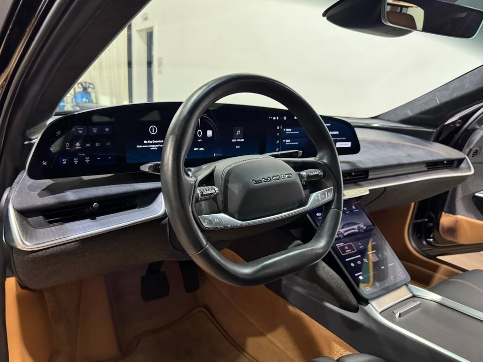 2022 Lucid Air - Image 9 of 12
