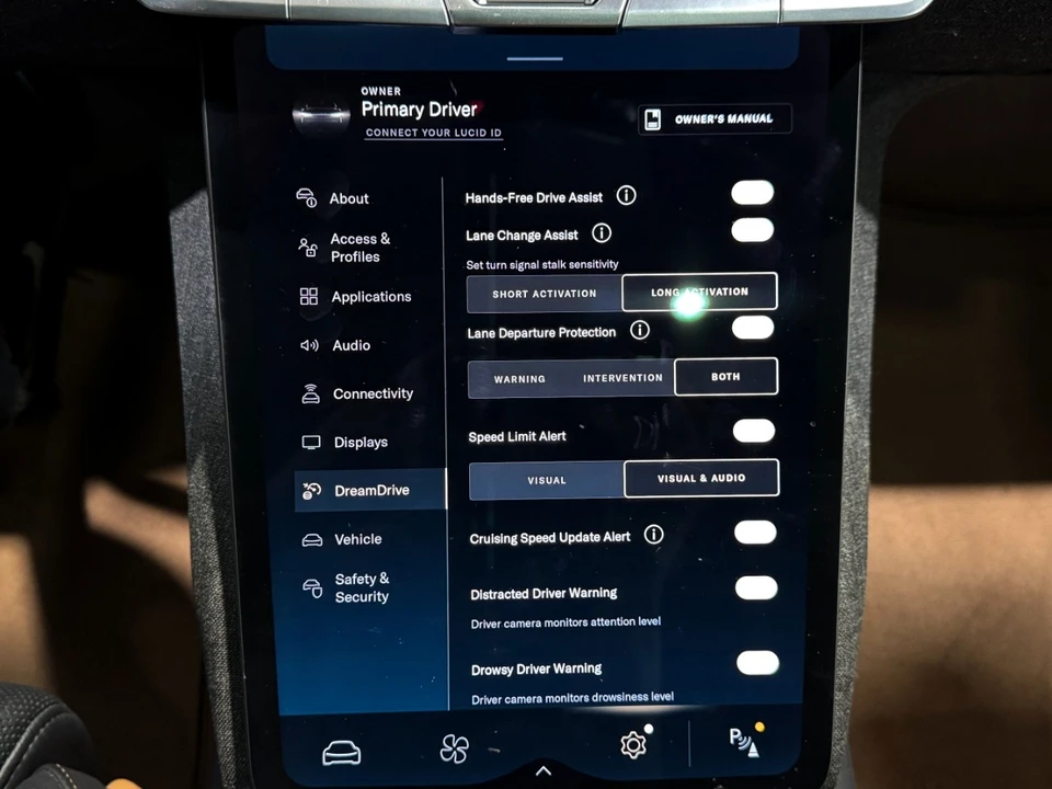 2022 Lucid Air - Image 20 of 21