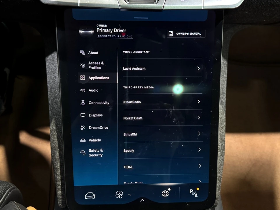 2022 Lucid Air - Image 15 of 21