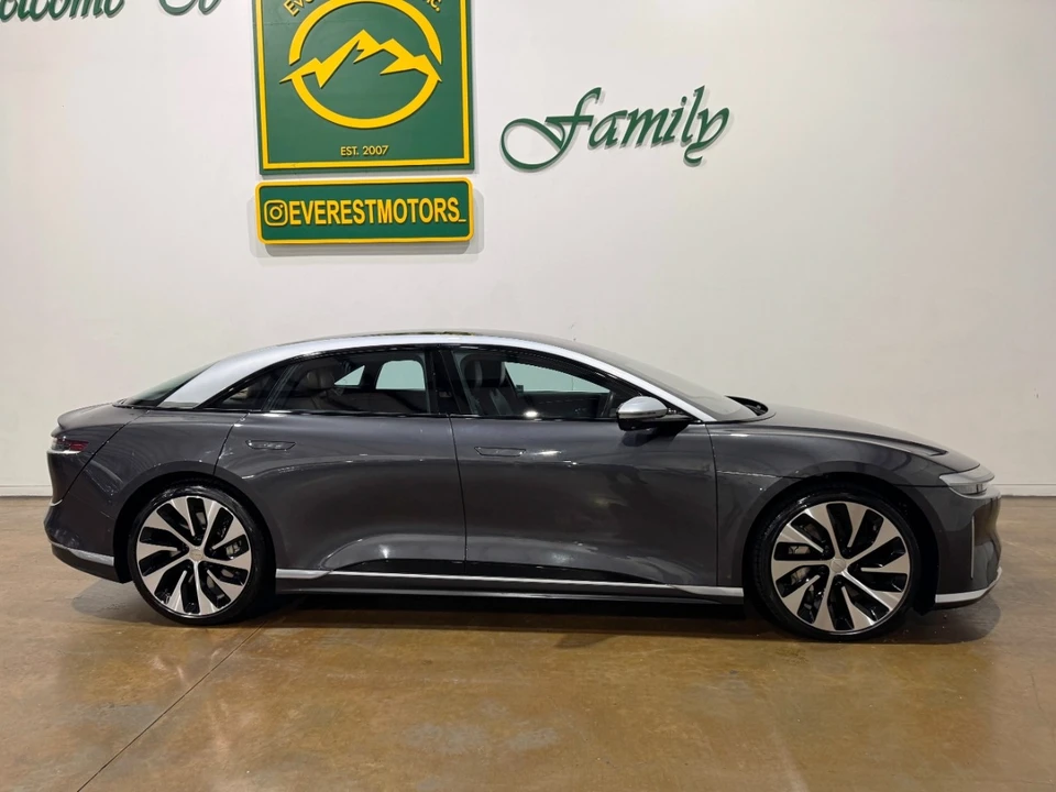 2022 Lucid Air - Image 9 of 12