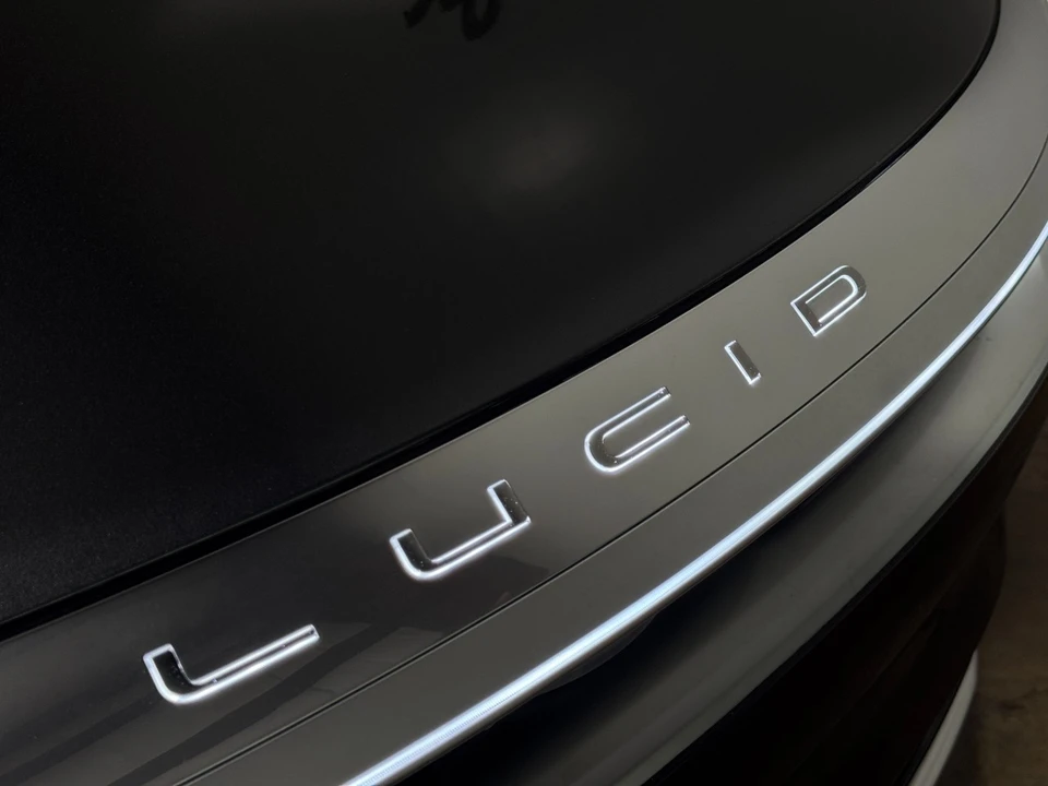 2022 Lucid Air - Image 5 of 21