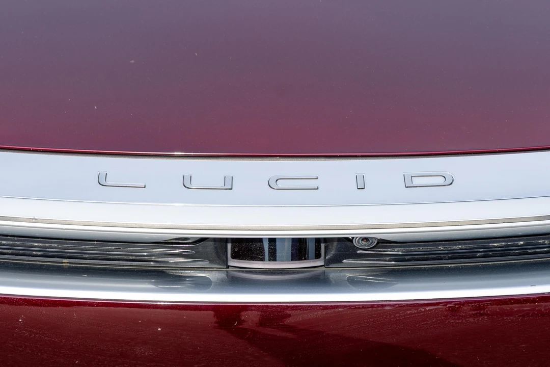 2022 Lucid Air - Image 12 of 31