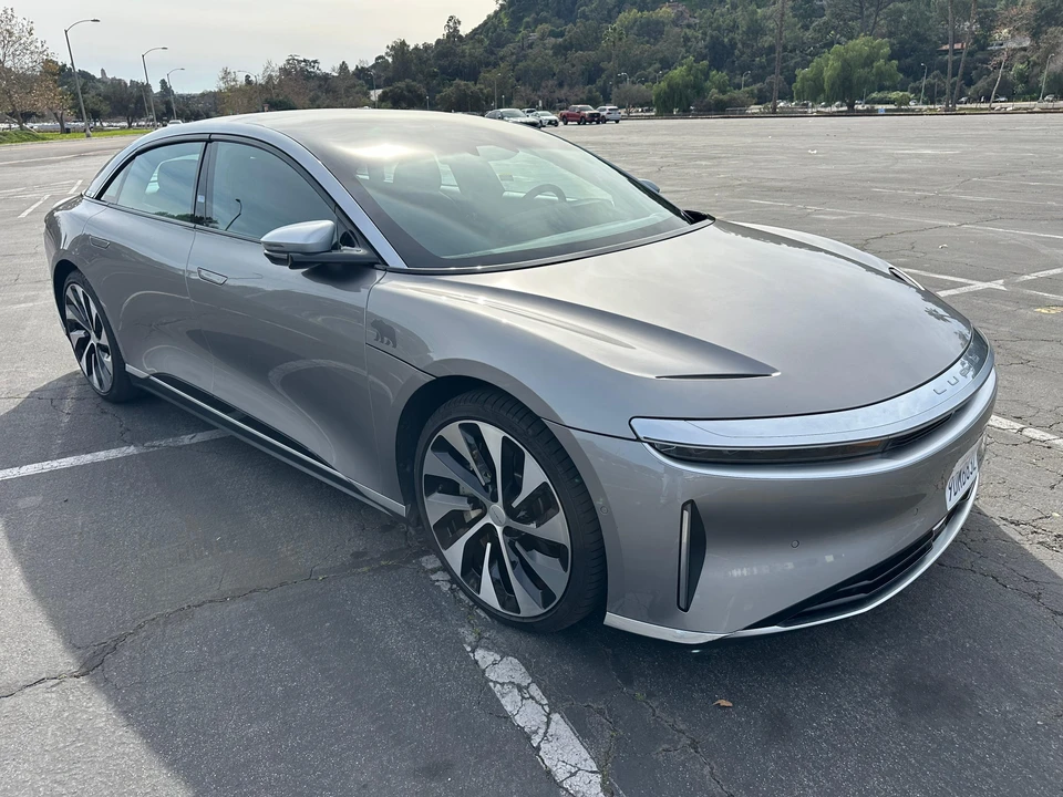 2022 Lucid Air - Image 14 of 31