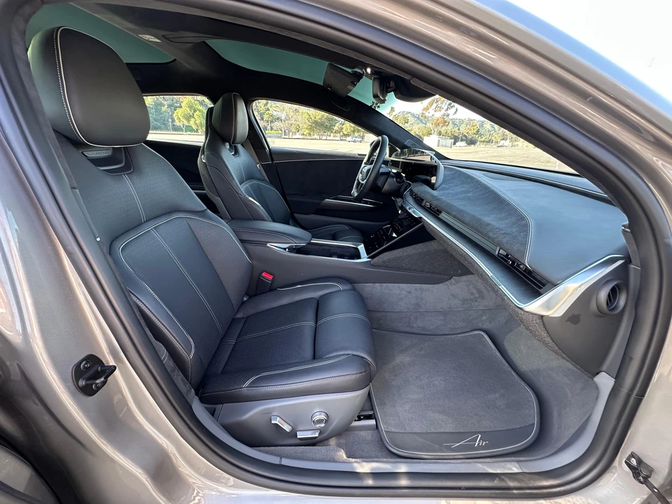 2022 Lucid Air - Image 31 of 31
