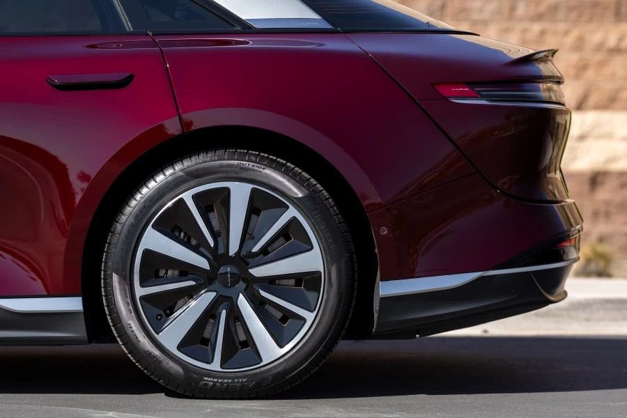 2022 Lucid Air - Image 15 of 31