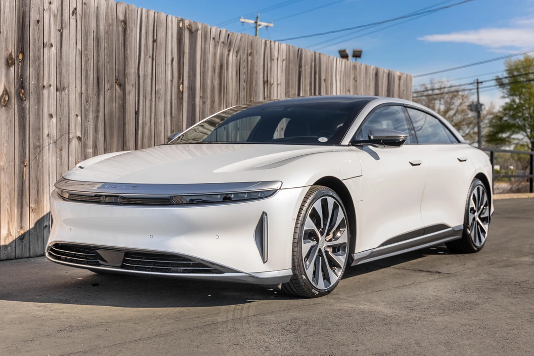 2022 Lucid Air - Image 8 of 31
