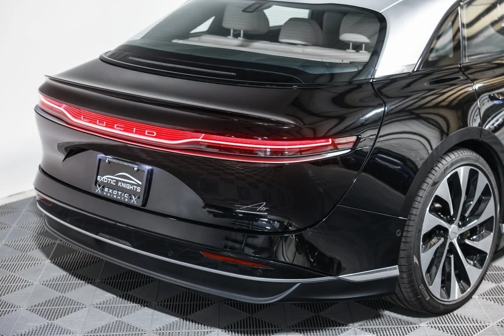 2022 Lucid Air - Image 7 of 21