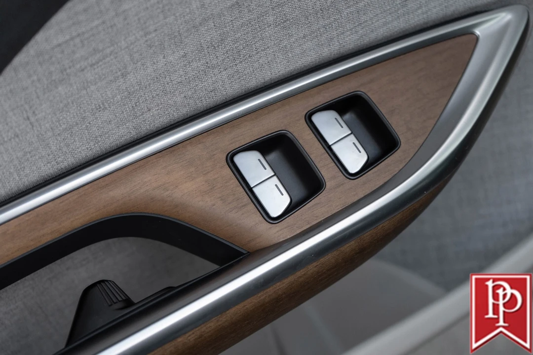 2022 Lucid Air - Image 12 of 21