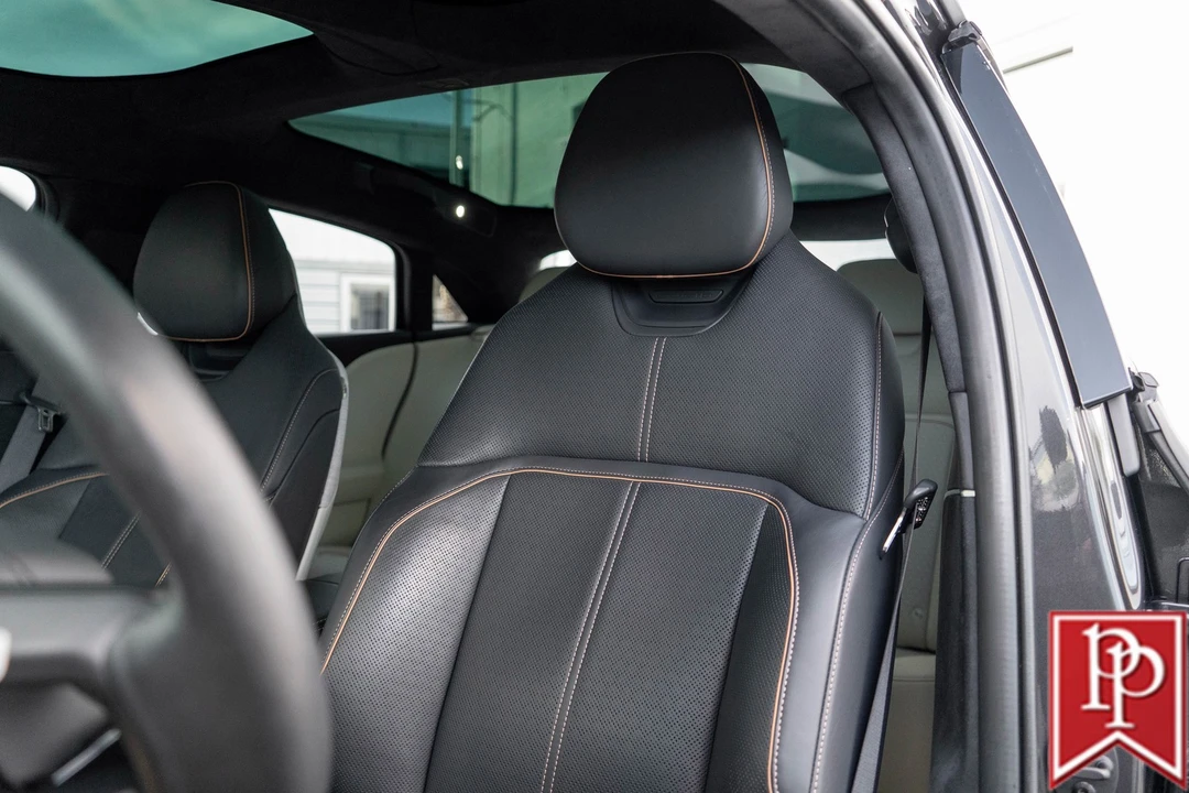 2022 Lucid Air - Image 10 of 21