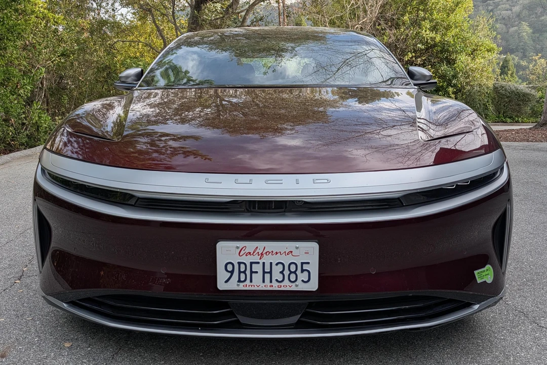 2022 Lucid Air - Image 2 of 31