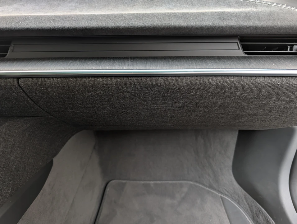2022 Lucid Air - Image 26 of 31