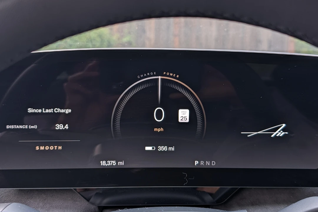 2022 Lucid Air - Image 21 of 31