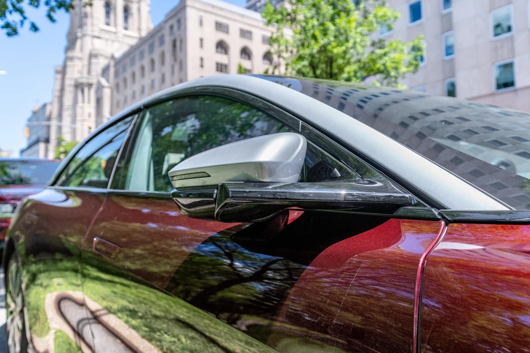2022 Lucid Air - Image 22 of 31