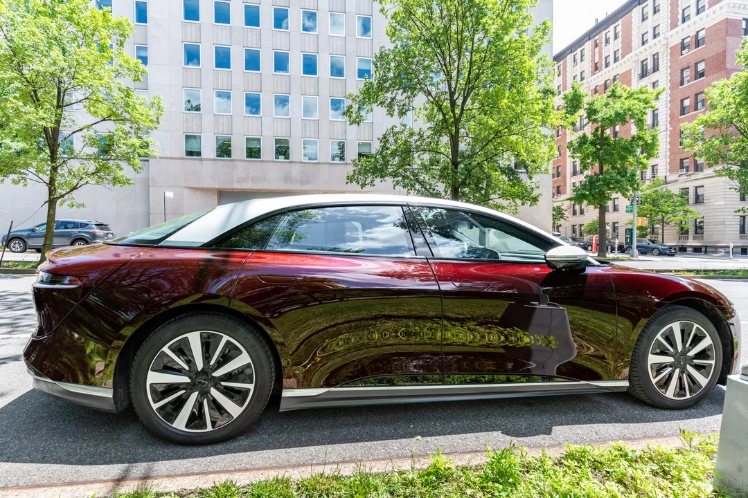 2022 Lucid Air - Image 8 of 31