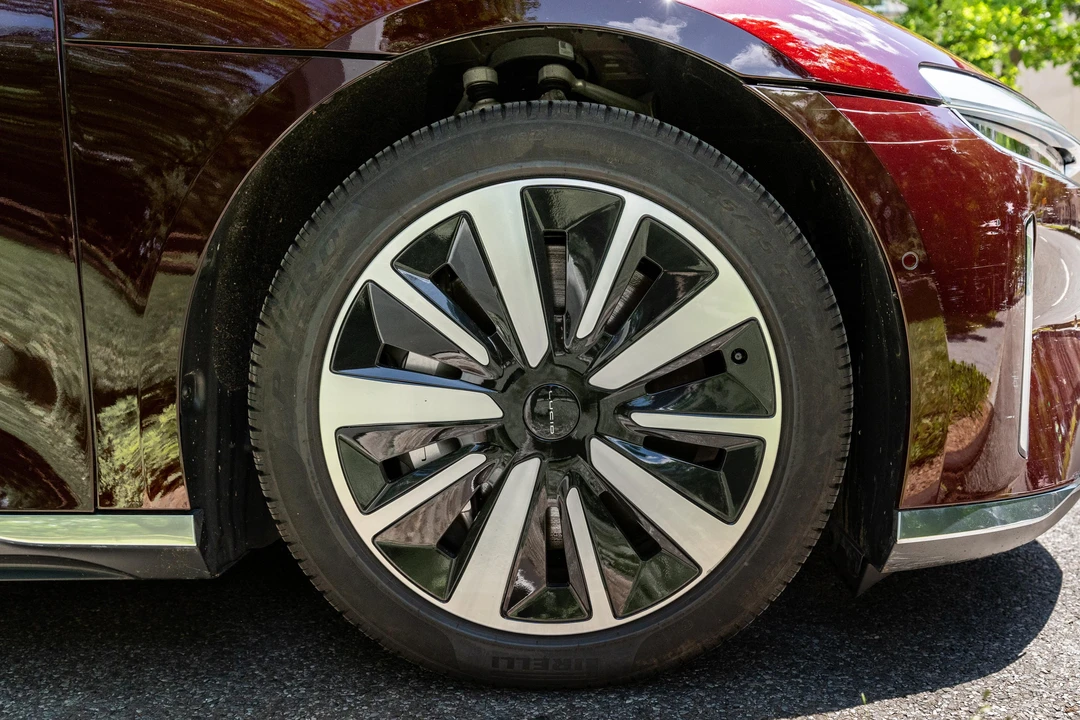 2022 Lucid Air - Image 26 of 31