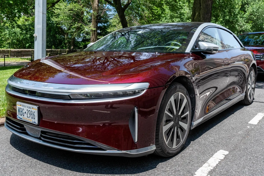 2022 Lucid Air - Image 3 of 31