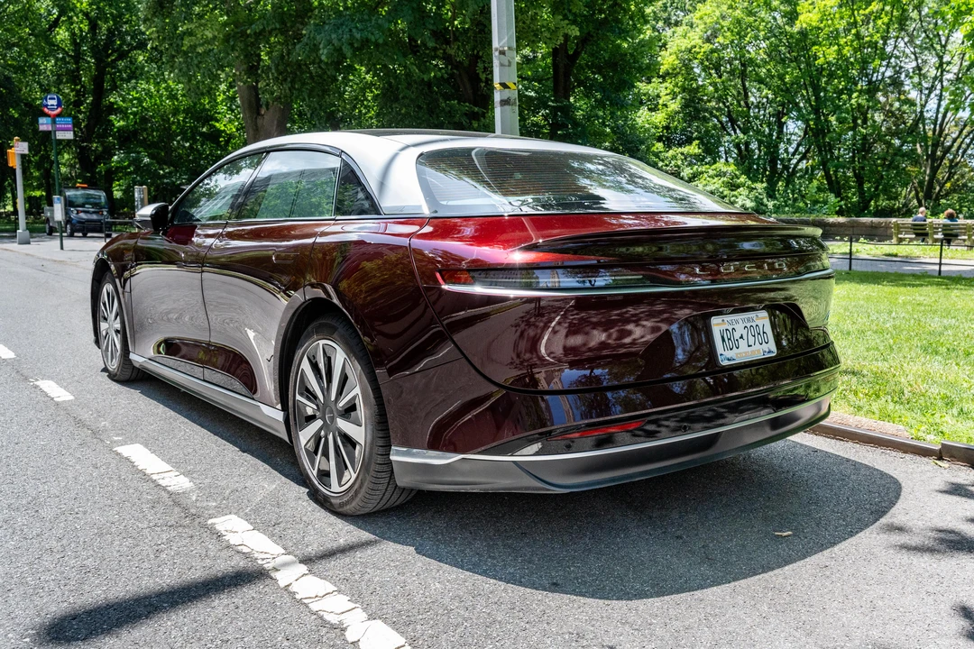 2022 Lucid Air - Image 6 of 31