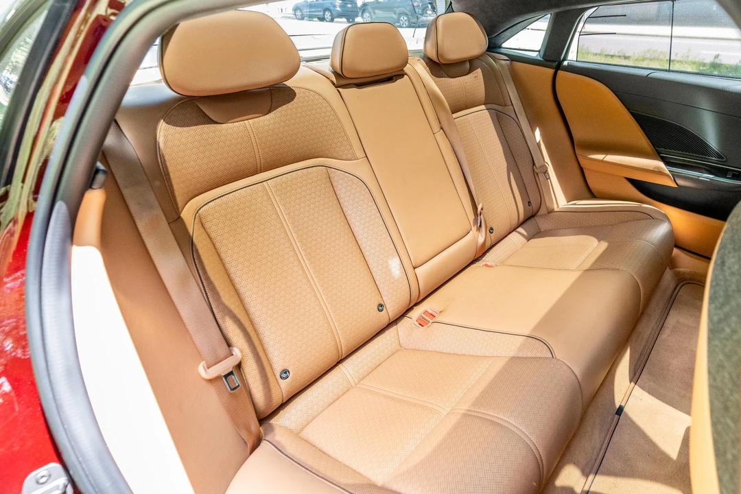 2022 Lucid Air - Image 29 of 31
