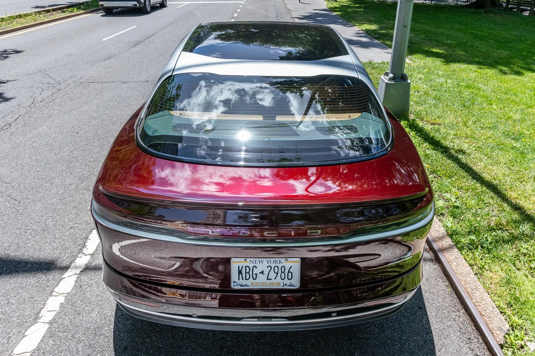 2022 Lucid Air - Image 7 of 31