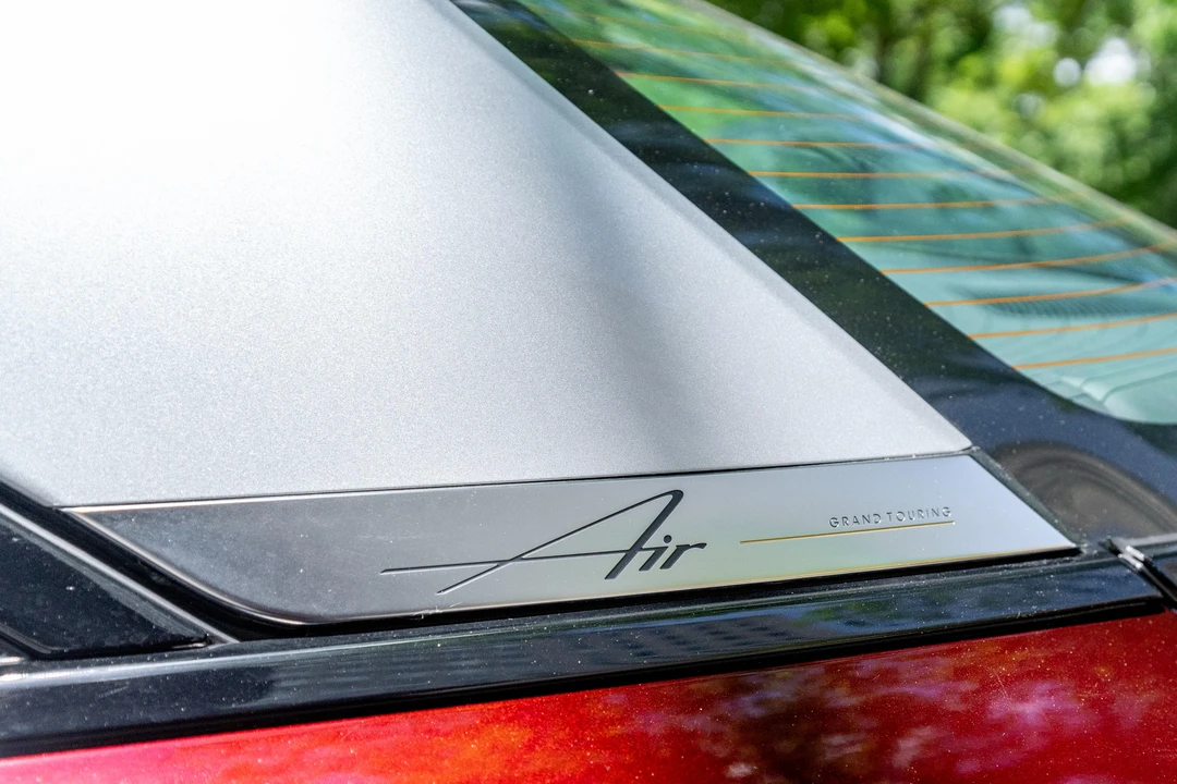 2022 Lucid Air - Image 15 of 31