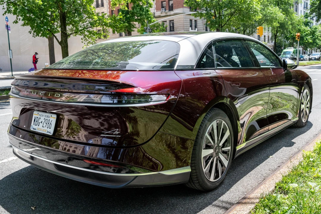 2022 Lucid Air - Image 4 of 31