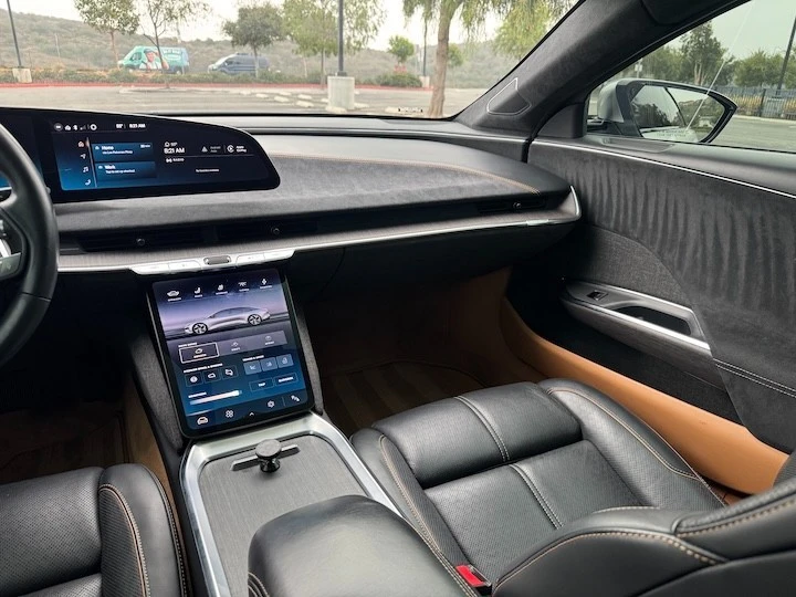 2022 Lucid Air - Image 17 of 21