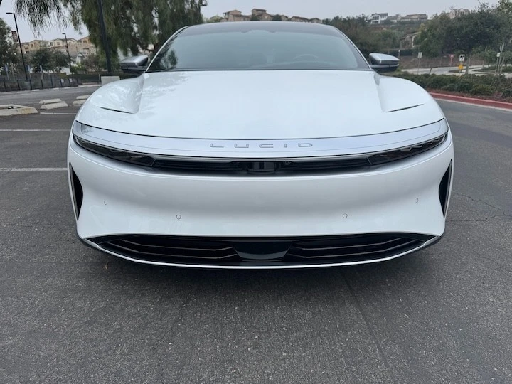 2022 Lucid Air - Image 10 of 21