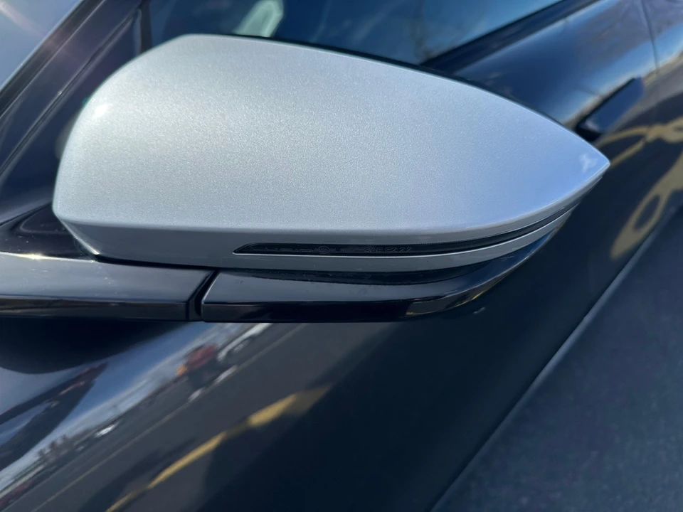 2022 Lucid Air - Image 14 of 31