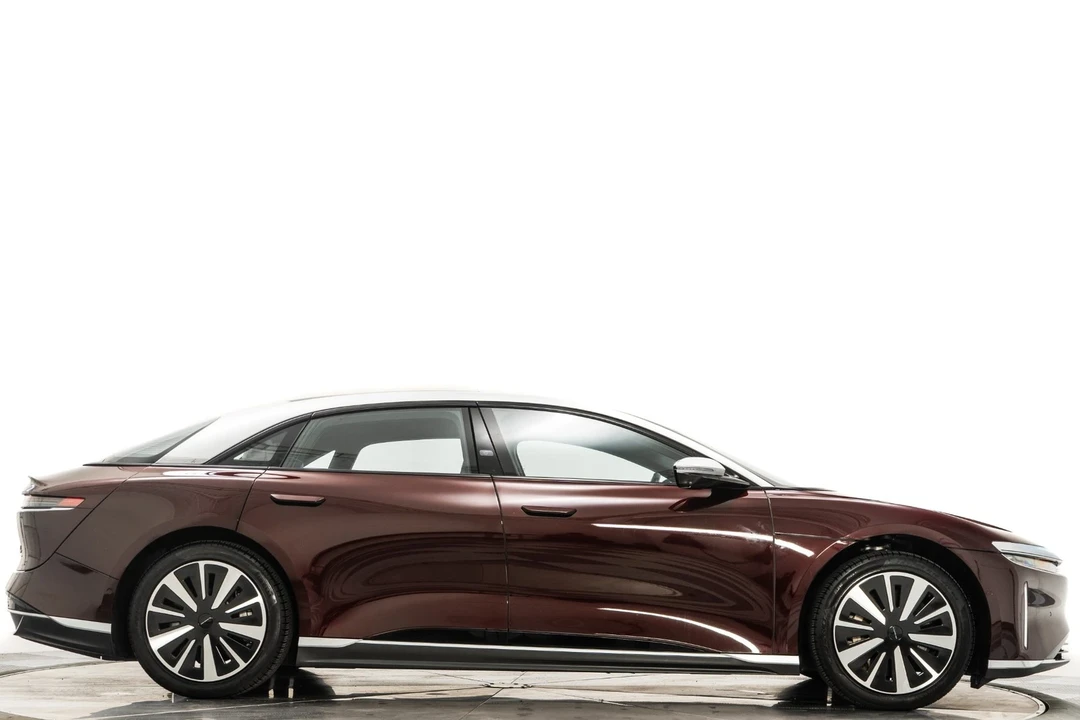 2022 Lucid Air - Image 2 of 12