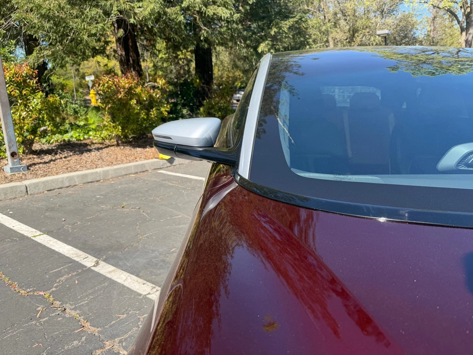 2022 Lucid Air - Image 25 of 31