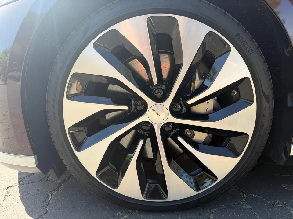 2022 Lucid Air - Image 30 of 31