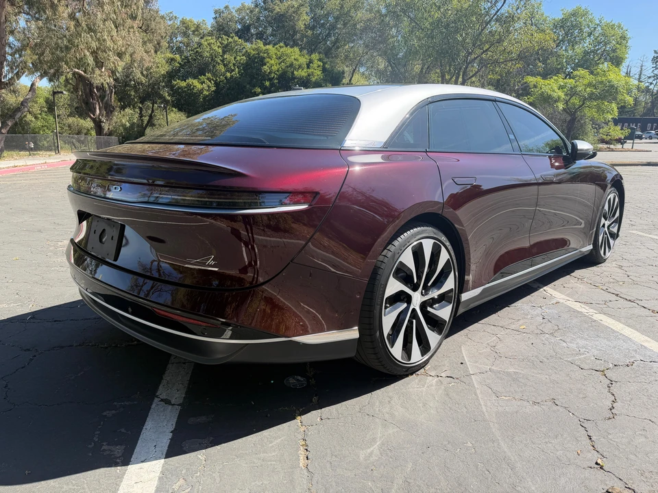 2022 Lucid Air - Image 11 of 31