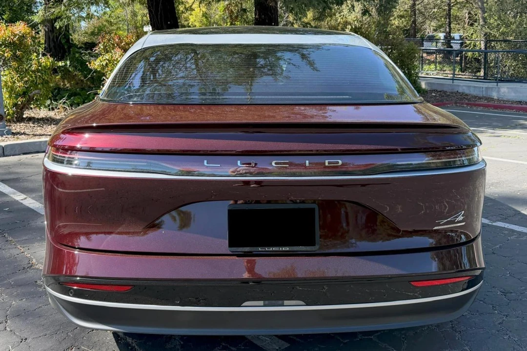 2022 Lucid Air - Image 5 of 31